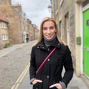 Meet your Posher, Kurryn